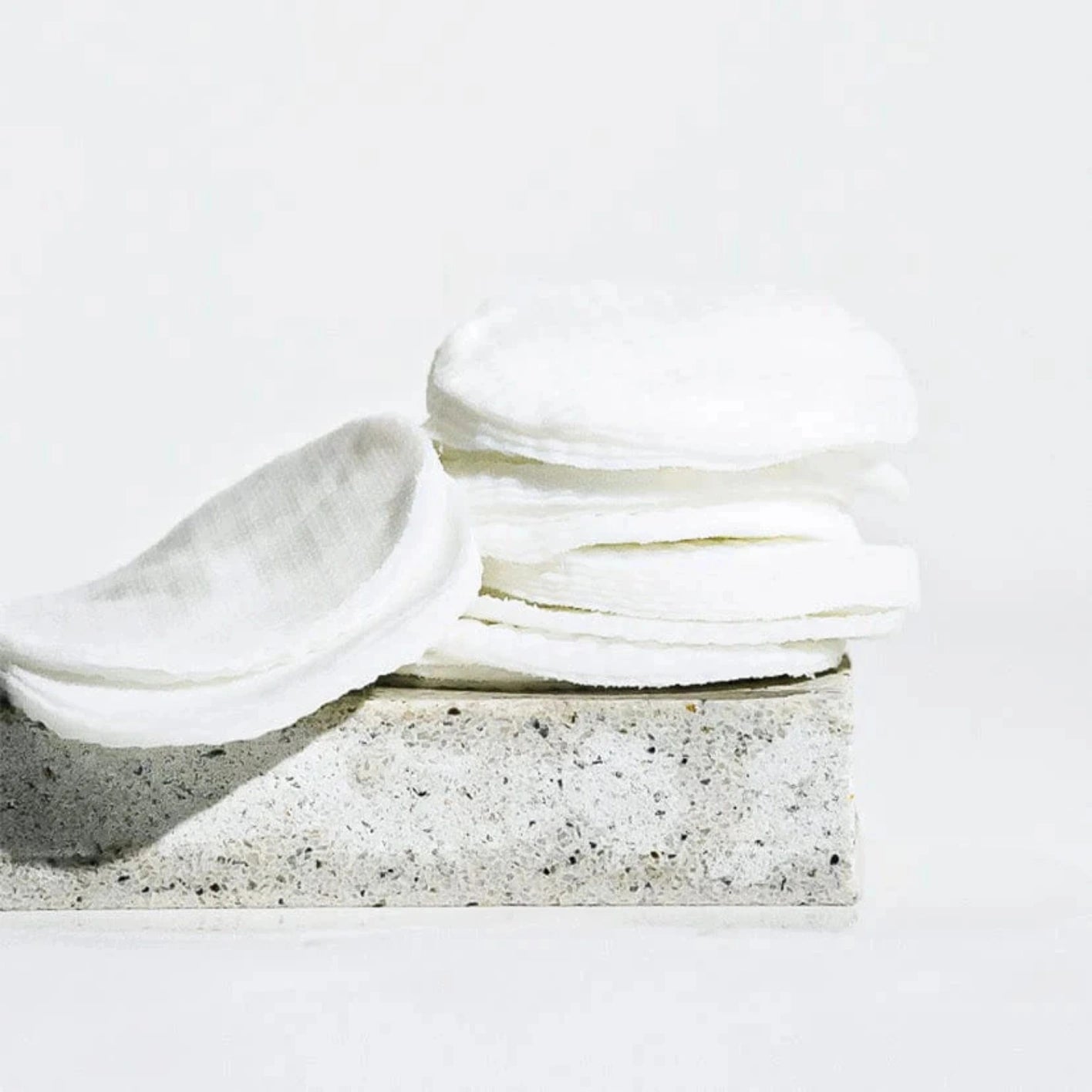 Celimax Heartleaf Bha Peeling Pad