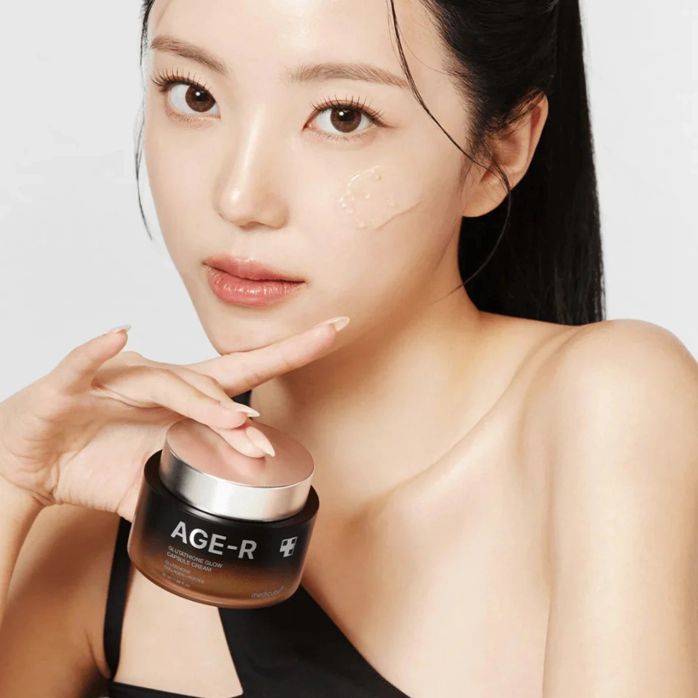 Medicube - AGE-R Glutathione Glow Capsule Cream