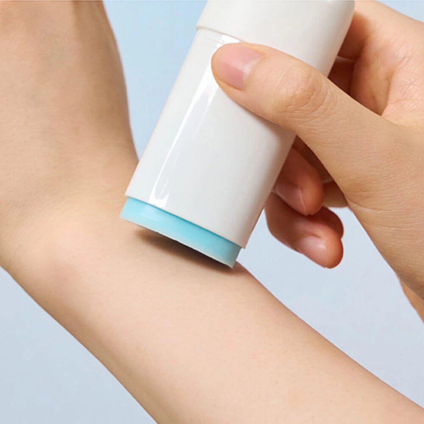 SKIN1004 Madagascar Centella Hyalu-Cica Silky Fit Sun Stick SPF50 20g